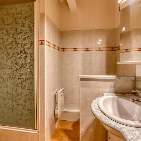 Apartamento La Terrasse Des Golfs, Duplex Climatise, 2 Sdb, Garage, Calme Et Verdure Saint-Raphaël